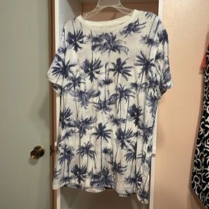 Men’s American Eagle XL seriously soft t shirt